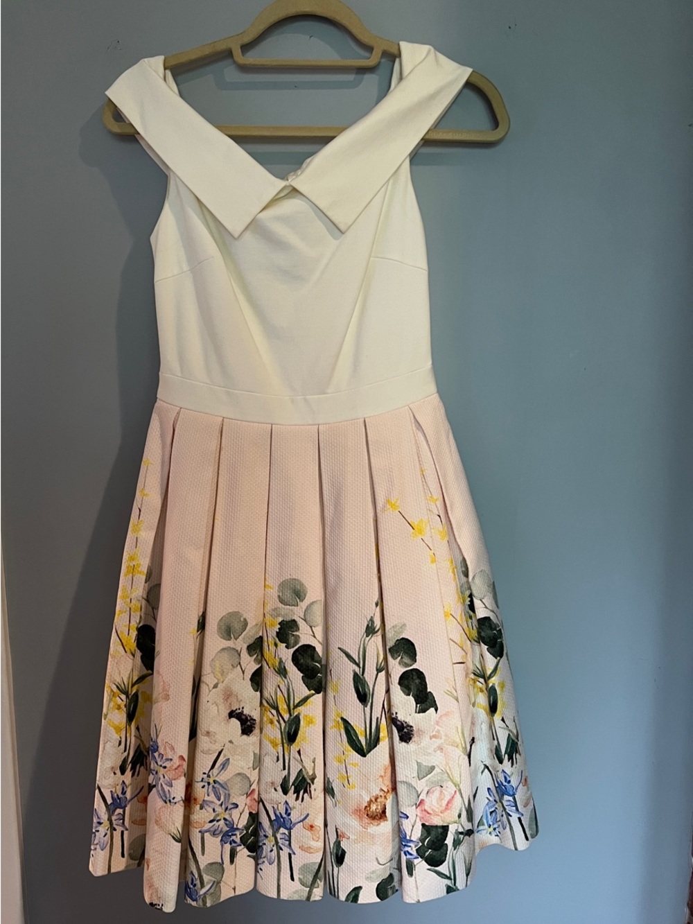 Ted Baker One-Shoulder Cream Dress with Floral Pleated Skirt - Picture 2 of 3